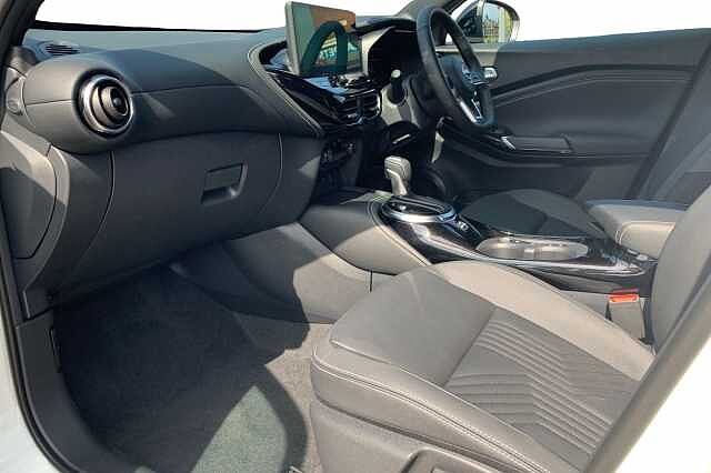 Nissan Juke 1.6 Hybrid Tekna 5dr Auto