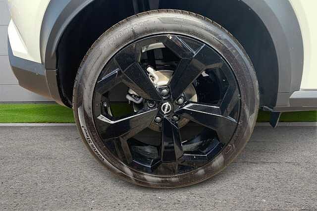 Nissan Juke 1.6 Hybrid Tekna 5dr Auto