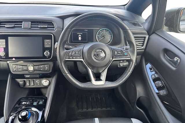 Nissan LEAF 110kW Tekna 40kWh 5dr Auto