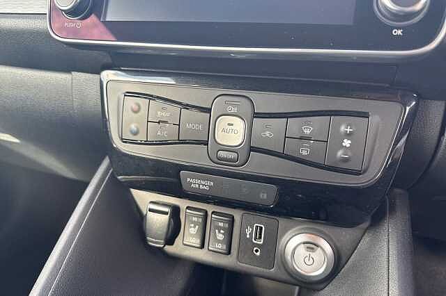 Nissan LEAF 110kW Tekna 40kWh 5dr Auto