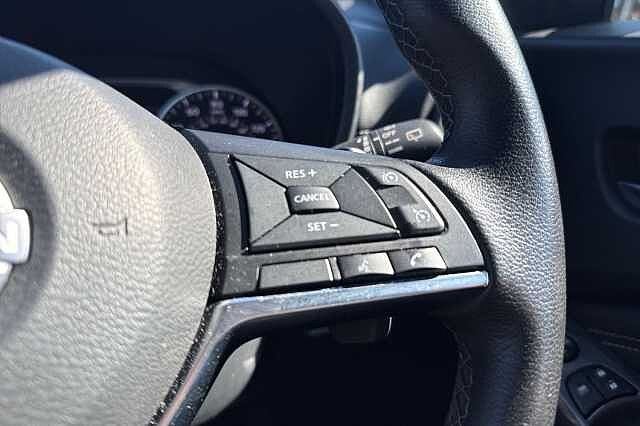 Nissan Juke 1.0 DiG-T 114 N-Connecta 5dr DCT