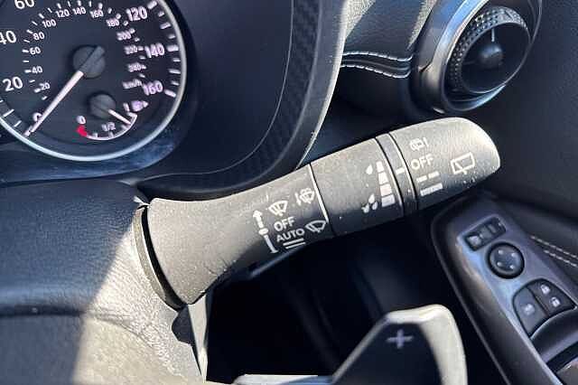 Nissan Juke 1.0 DiG-T 114 N-Connecta 5dr DCT