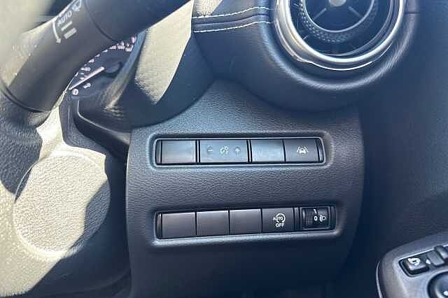 Nissan Juke 1.0 DiG-T 114 N-Connecta 5dr DCT