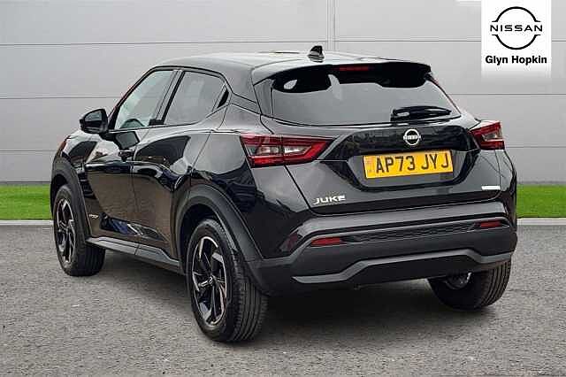 Nissan Juke 1.6 Hybrid N-Connecta 5dr Auto