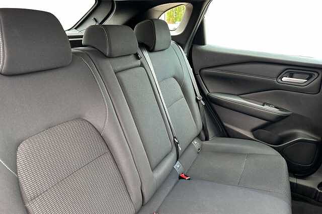 Nissan Qashqai 1.3 DiG-T MH 158 Acenta Premium 5dr Xtronic