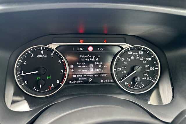 Nissan Qashqai 1.3 DiG-T MH 158 Acenta Premium 5dr Xtronic