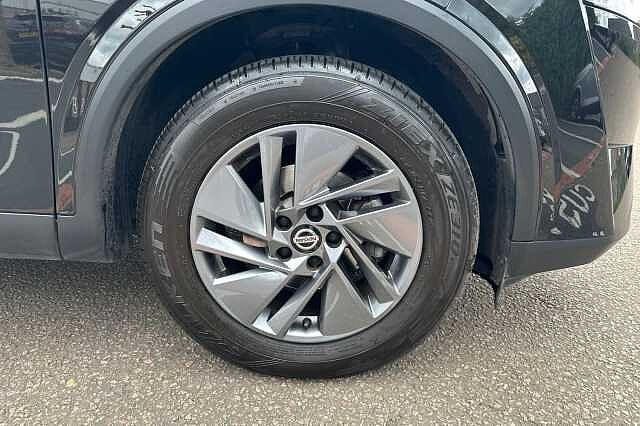 Nissan Qashqai 1.3 DiG-T MH 158 Acenta Premium 5dr Xtronic