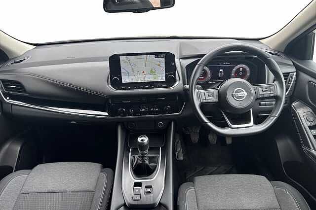 Nissan Qashqai 1.3 DiG-T MH 158 N-Connecta 5dr