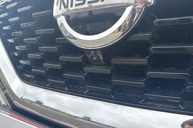 Nissan Qashqai 1.3 DiG-T MH 158 N-Connecta 5dr