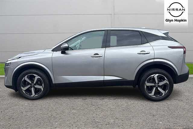 Nissan Qashqai 1.3 DiG-T MH 158 N-Connecta 5dr
