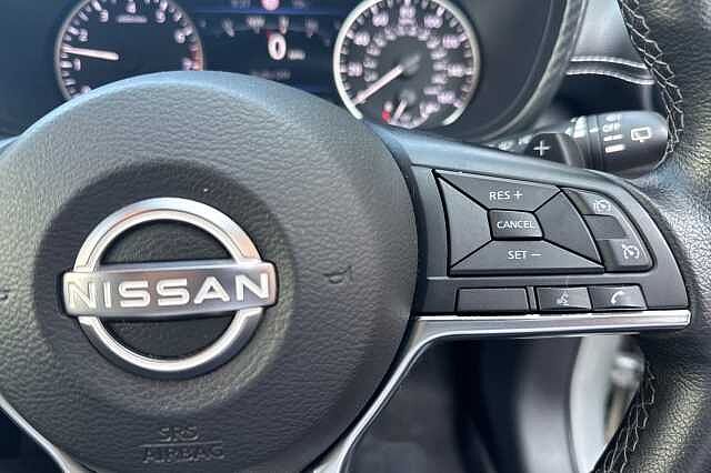 Nissan Juke 1.0 DiG-T 114 N-Connecta 5dr DCT