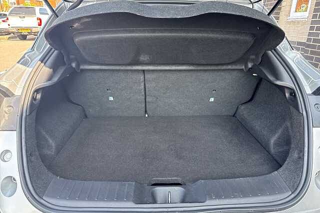 Nissan Juke 1.0 DiG-T 114 N-Connecta 5dr DCT