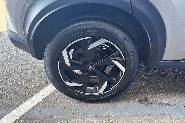 Nissan Juke 1.0 DiG-T 114 N-Connecta 5dr DCT