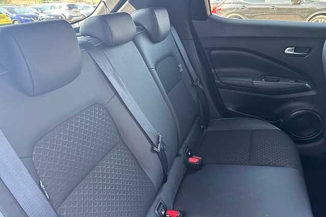 Nissan Juke 1.0 DiG-T 114 N-Connecta 5dr DCT