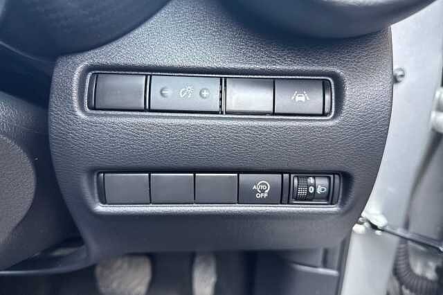 Nissan Juke 1.0 DiG-T 114 N-Connecta 5dr DCT