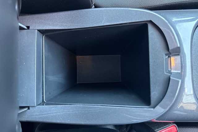 Nissan Juke 1.0 DiG-T 114 N-Connecta 5dr DCT