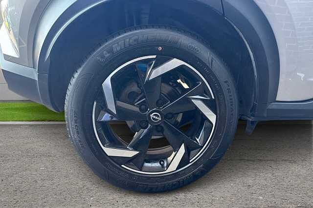 Nissan Juke 1.0 DiG-T 114 N-Connecta 5dr DCT