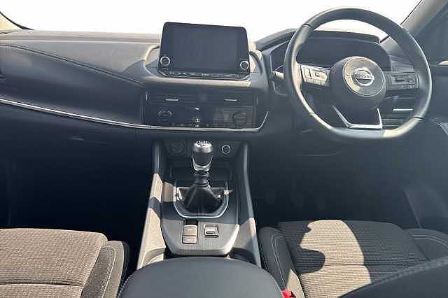 Nissan Qashqai 1.3 DiG-T MH Acenta Premium 5dr