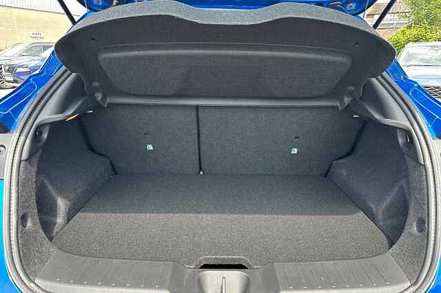 Nissan Juke 1.0 DiG-T N-Connecta 5dr