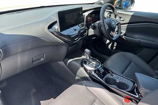 Nissan Juke 1.6 Hybrid Tekna 5dr Auto