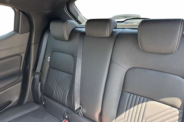Nissan Juke 1.6 Hybrid Tekna 5dr Auto