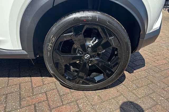 Nissan Juke 1.6 Hybrid Tekna 5dr Auto