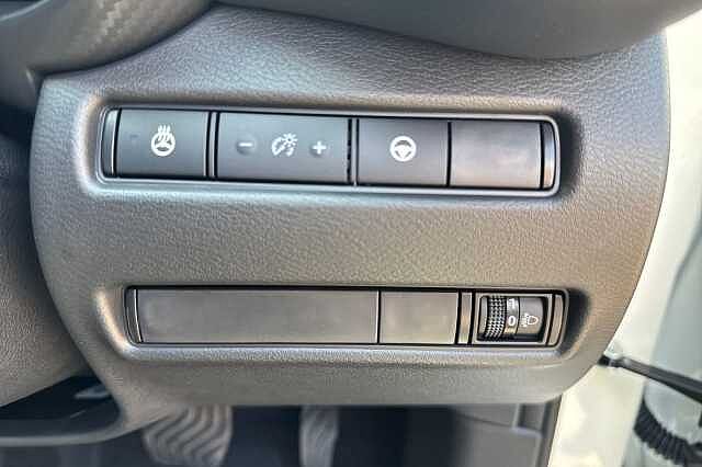Nissan Juke 1.6 Hybrid Tekna 5dr Auto