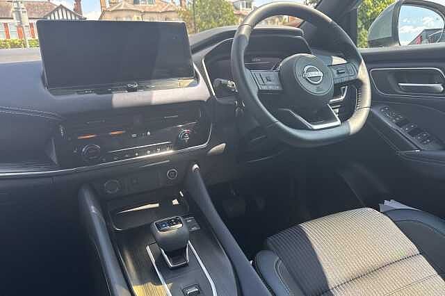 Nissan Qashqai 1.3 DiG-T MH 158 Tekna 5dr Xtronic