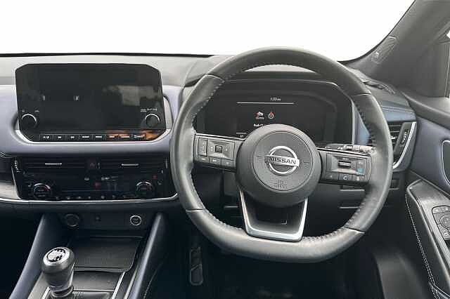 Nissan Qashqai 1.3 DiG-T MH Tekna 5dr