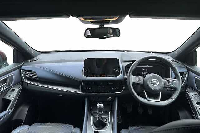 Nissan Qashqai 1.3 DiG-T MH Tekna 5dr