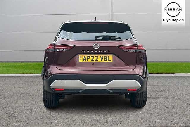 Nissan Qashqai 1.3 DiG-T MH Tekna 5dr
