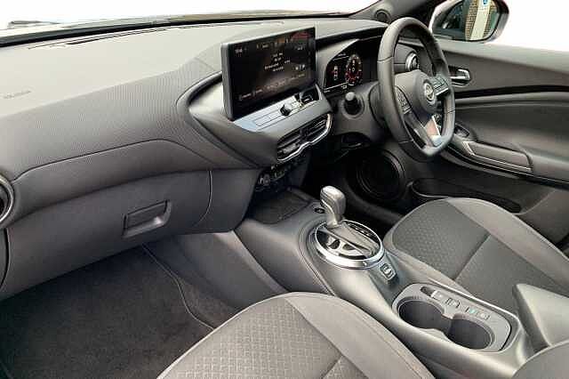 Nissan Juke 1.6 Hybrid N-Connecta 5dr Auto