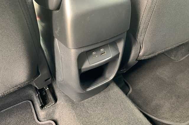 Nissan Juke 1.6 Hybrid N-Connecta 5dr Auto