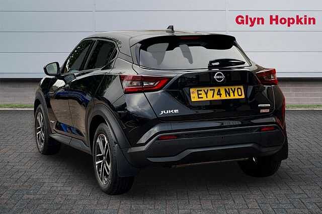 Nissan Juke 1.6 Hybrid N-Connecta 5dr Auto