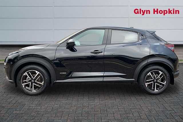 Nissan Juke 1.6 Hybrid N-Connecta 5dr Auto