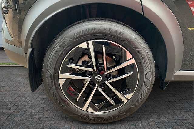 Nissan Juke 1.6 Hybrid N-Connecta 5dr Auto