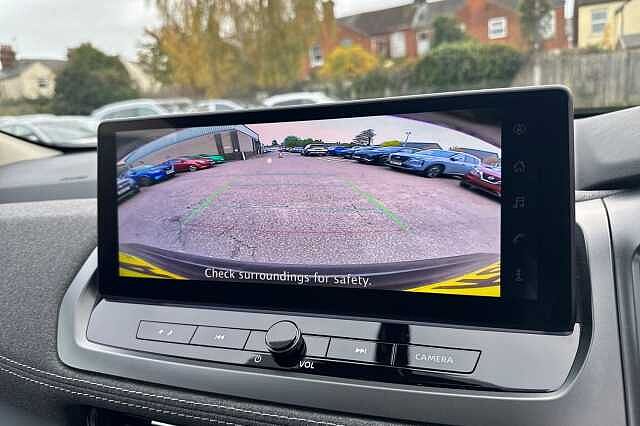 Nissan Qashqai 1.3 DiG-T MH Acenta Premium 5dr