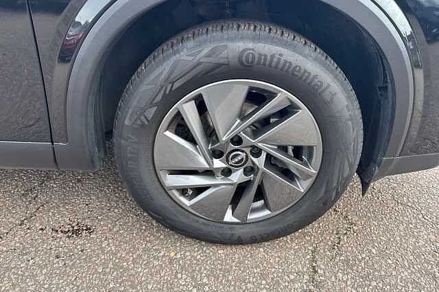 Nissan Qashqai 1.3 DiG-T MH Acenta Premium 5dr