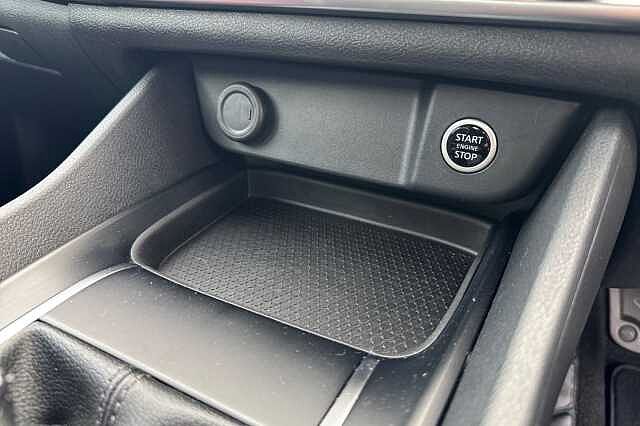 Nissan Qashqai 1.3 DiG-T MH Acenta Premium 5dr