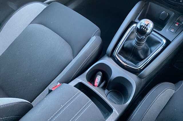 Nissan Qashqai 1.6 DiG-T N-Connecta 5dr