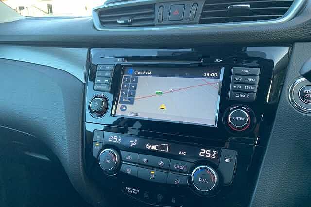 Nissan Qashqai 1.6 DiG-T N-Connecta 5dr