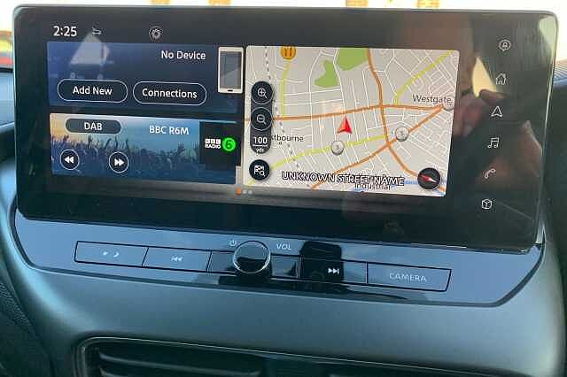 Nissan Juke 1.0 DiG-T N-Connecta 5dr DCT