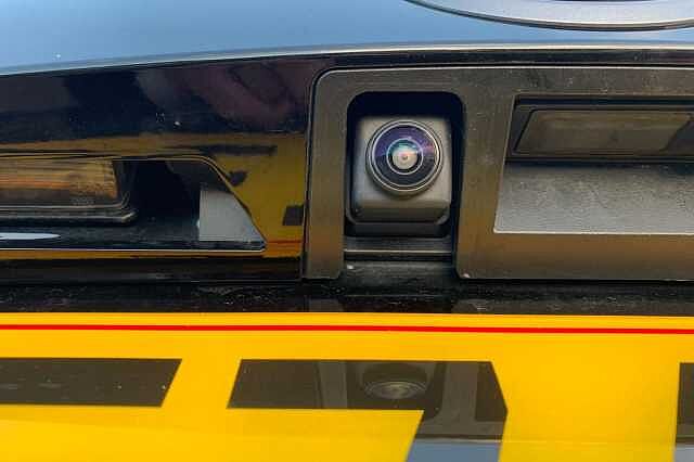 Nissan Juke 1.0 DiG-T N-Connecta 5dr DCT