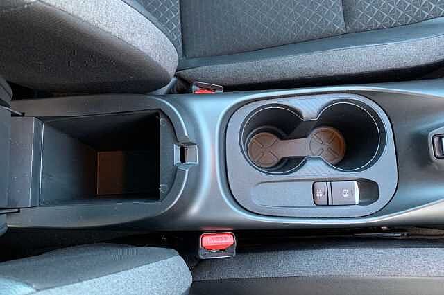 Nissan Juke 1.0 DiG-T N-Connecta 5dr DCT