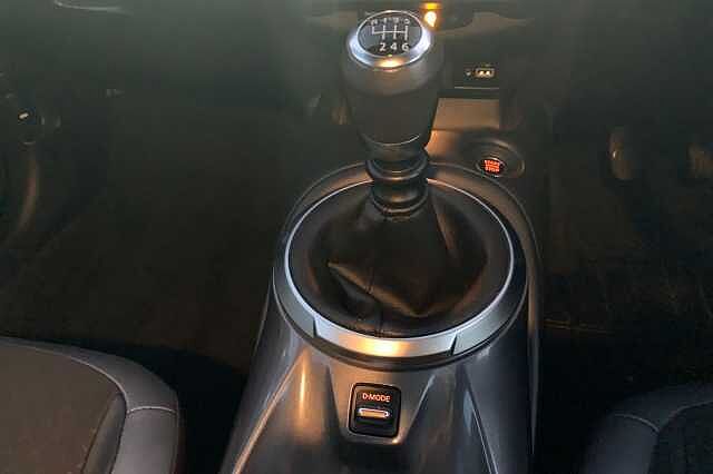 Nissan Juke 1.0 DiG-T 114 N-Connecta 5dr