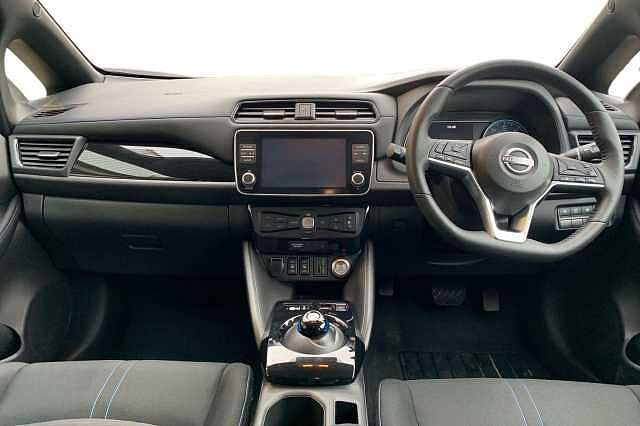 Nissan LEAF 110kW N-Connecta 39kWh 5dr Auto
