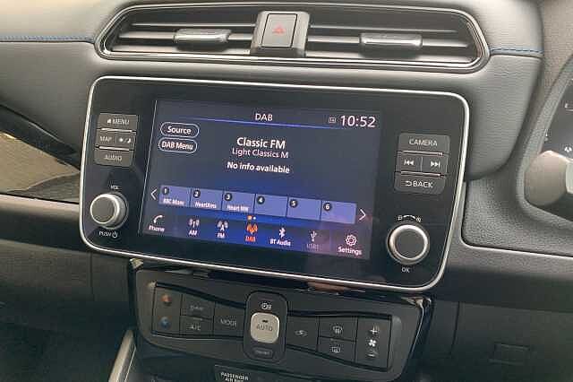 Nissan LEAF 110kW N-Connecta 39kWh 5dr Auto