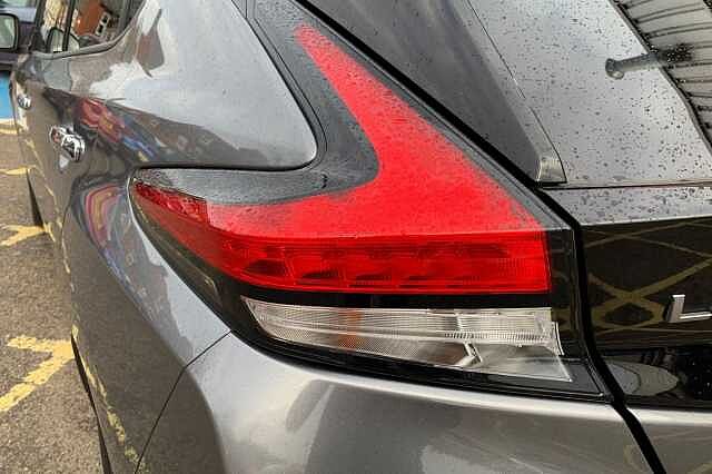 Nissan LEAF 110kW N-Connecta 39kWh 5dr Auto