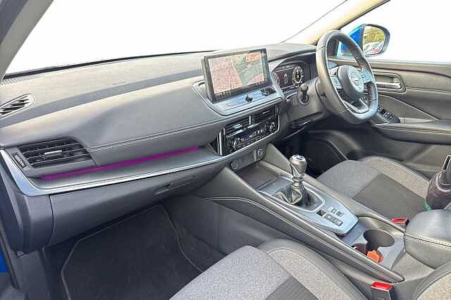 Nissan Qashqai 1.3 DiG-T MH N-Connecta 5dr