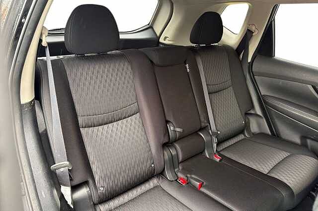 Nissan X-Trail 1.7 dCi N-Connecta 5dr CVT